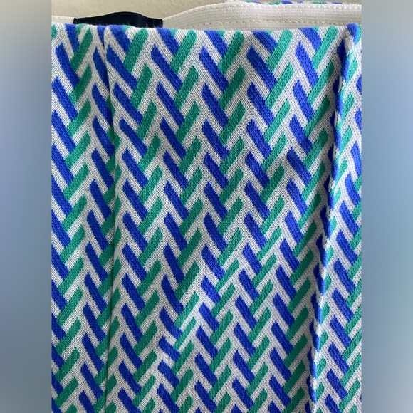 Anthropologie The Margot Kick-Flare Cropped Pants by Maeve SIZE S blue n… - Picture 6 of 7